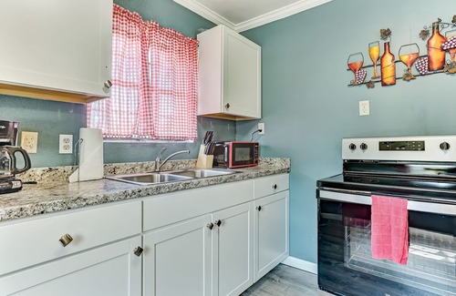 Savannah Casa | Dock&Volleyball! Near Downtown - Canary Cottage