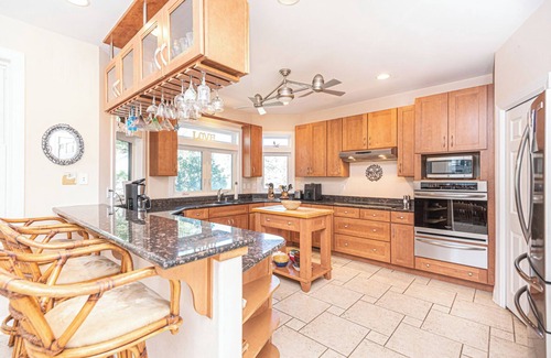 South Bethany Harbor Casa | Dockside Daydream - Large home on canal w/elevator