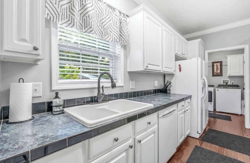Six Mile Casa | DockTales - Panoramic Views & Private Dock