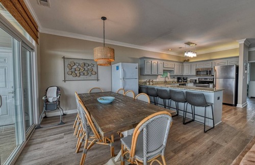 Long Bay Estates Casa | Doctor's Orders - Six Bedroom, Six Bath, Oceanfront Duplex with Private Pool