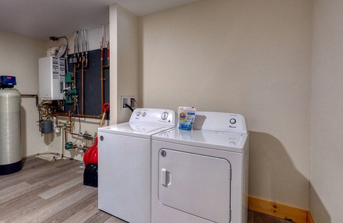 Carrabassett Valley Cabina | Dog-friendly home with large deck, hot tub, great views, & gas fireplace