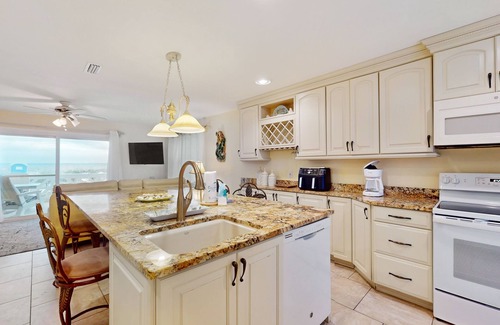 Inlet Beach Casa | Dog-friendly beachfront townhouse with balcony, 2 bikes, W/D
