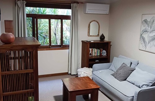 Suffolk Park Apartamento | Dog Friendly Beachfront Apartment & Courtyard/pool