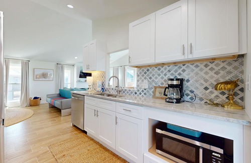 Southpointe Casa | Dog-friendly beachfront home w/deck, views, and beach access
