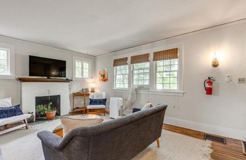 Hood River Casa | Dog-Friendly Columbia Cottage in Hood River!
