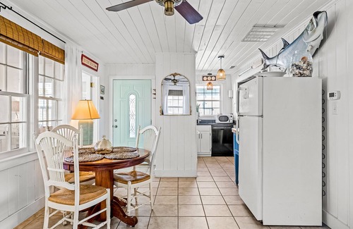 Atlantic Beach Cabaña | Dog-friendly cottage minutes to beach with patio, grill, washer/dryer, & AC