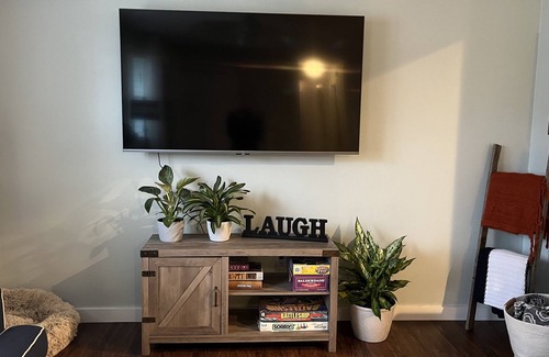 Rehoboth Beach Cabaña | Dog friendly cottage with HOT TUB and fenced in backyard!
