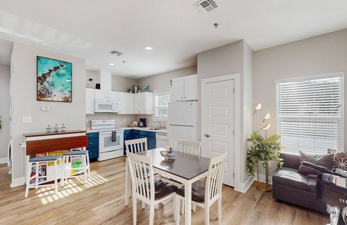 Fulton Casa | Dog-friendly cottage with ebikes & fabulous view - birdwatcher's paradise