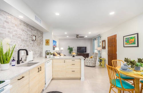 Chandler Casa | Dog Friendly, Downtown Chandler, Has It All!