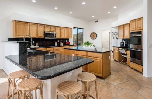 Red Dog Ranch Casa | Dog-Friendly Family Retreat: Heated Pool, 2 Miles to Down Town Cave Creek