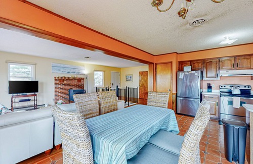 Fenwick Island Casa | Dog-friendly Fenwick Island home with wood stove & beach access – walk to shops