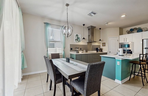 Bridgeford Crossings Casa | Dog-friendly ground-floor home in gated community w/lake views & enclosed patio