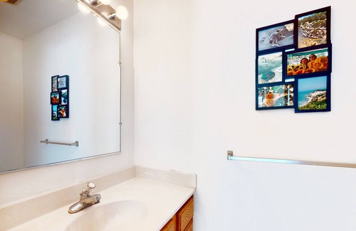 Colington Harbour Casa | Dog-friendly house with great outdoor living space - close to the ocean