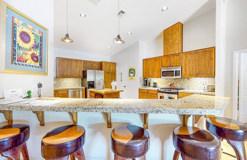 Cathedral City Casa | Dog-friendly home with private pool & spa, outdoor kitchen area