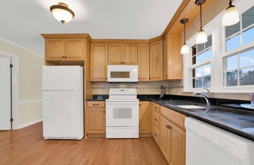 Durham Casa | Dog Friendly House Near Duke + Downtown + Airport