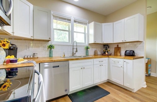 Jackson Casa | Dog-Friendly Jackson Home Near Downtown Hub!