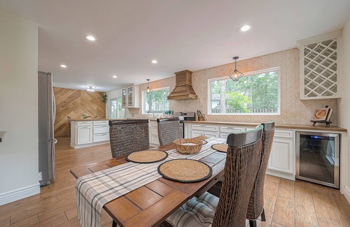 Grogan's Mill Casa | Dog Friendly & just one mile to Woodlands Town Center!