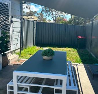 Halekulani Apartamento | Dog friendly new humble abode In hotspot location