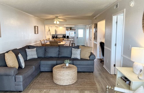 South Nags Head Condominio | OCEAN VIEW CONDO-OCEAN FRONT BUILDING-PRIVATE DIRECT BEACH ACCESS-SOUTH BUILDING