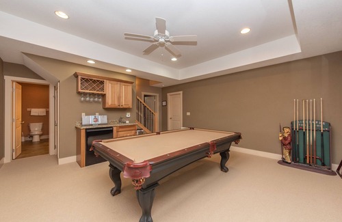 Thayerville Casa | New! Restful Retreat: Lake Area, Dogs Welcome, Hot Tub!