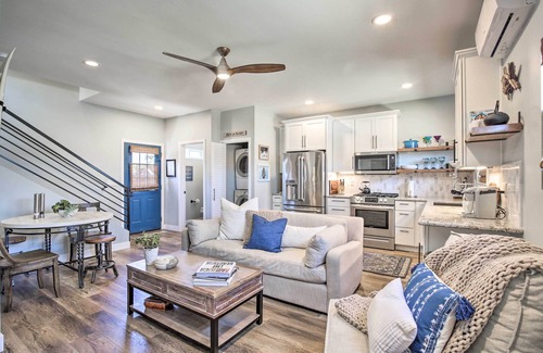 Point Loma Heights Casa | Dog-Friendly San Diego Home - 1 Mi to Ocean Beach
