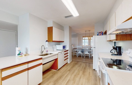 Buxton Casa | Dog-friendly townhouse with pool, ocean views, central AC, washer/dryer & patio