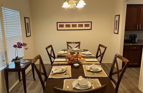 Winston - Salem Casa | Dog Leg Delight