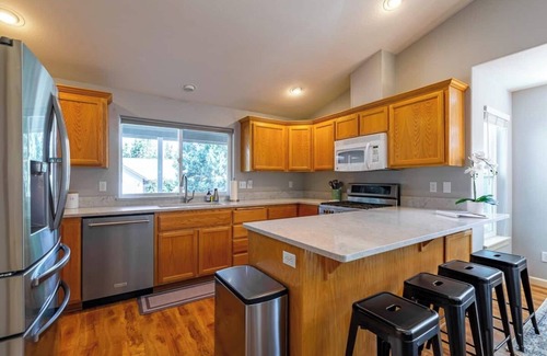 Mountain View Casa | Dog Ok | 5min to Restaurants | Patio