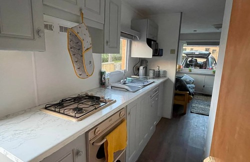 Carmarthen Casa | Dog/Pet Friendly Fenced Garden at Rural Farm but Central Location to all Coasts