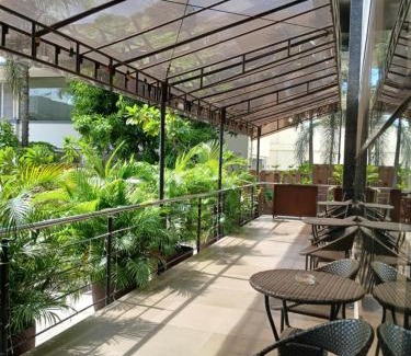 Mandaue Hotel | Dohera Hotel