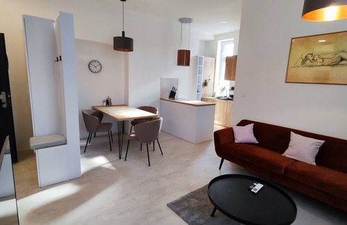 Trencin Apartamento | DOHNANYI Villa by CHORS