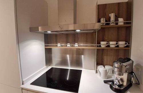 Isnello Apartamento | Dolce-Giardino Studio, Cosy Retreat in Scenic Isnello