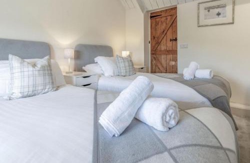 Llangennith Casa | Dollars Cottage - 4 Bedroom Cottage - Llangennith
