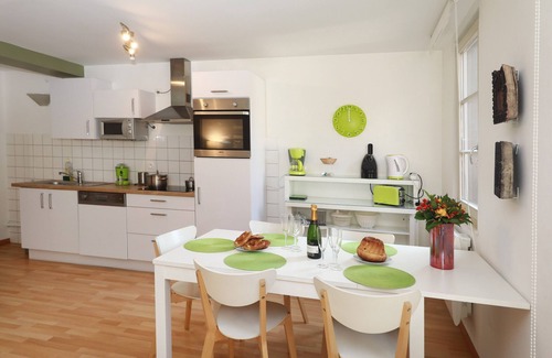 Old Town Apartamento | dollfus 80m2 city center 2br