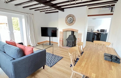 Thetford Casa | Dolls House Cottage