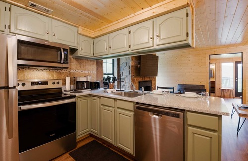 Caton Condominio | Dolly's Castle unit 3