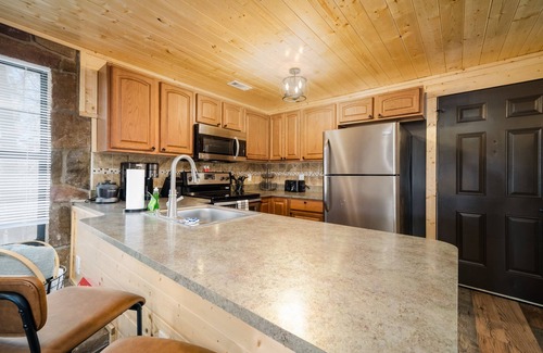 Caton Condominio | Dolly's Castle Unit 4