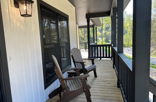Pigeon Forge Cabina | Dollywood Vacation Walk to Dollywood Amusement and Waterpark! Fireworks View!