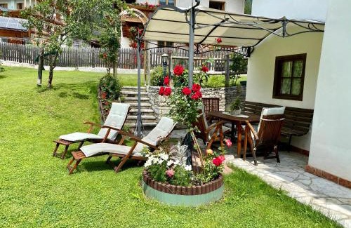 Colle Santa Lucia Apartamento | Dolomites Charme Chalet
