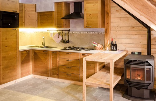 Comeglians Chalet De Esquí | DOLOMITES VILLAGE 20 chalets y 1 casa en el árbol