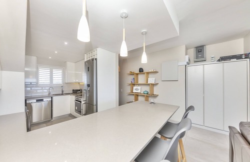 Lagoon Beach Apartamento | Dolphin Beach H205, Blouberg by HMH