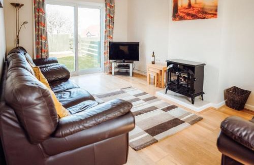 Lydstep Casa | Dolphin Cottage - Uk6733