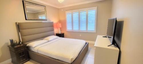 Cocoa Isles Casa | Dolphin Cove in Cocoa Beach Fl