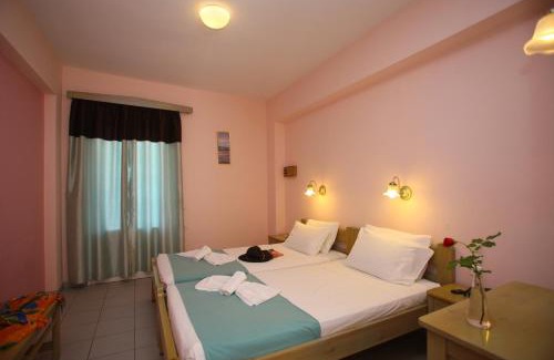 Skopelos Hotel | Dolphin Hotel
