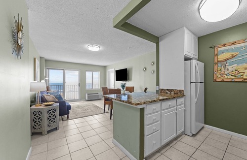 Northeast Virginia Beach Condominio | Dolphin Run Unit 304