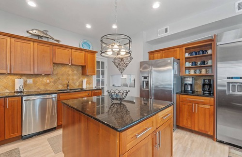 Sandbridge Casa | Dolphins Jumping and sunrise view-Ocean Front house