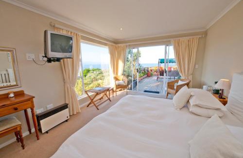 Robberg Beach Cama Y Desayuno | Dolphins' Playground Beachfront B&B