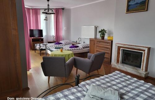 Regietow Casa | Dom Gościnny Orange