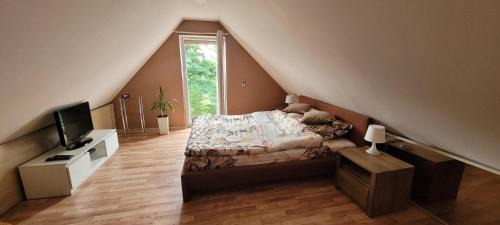 gmina Kramsk Casa | Dom Na Skarpie - Ucieczka Na Wieś - Samodzielne wejście na szyfr, 100m2