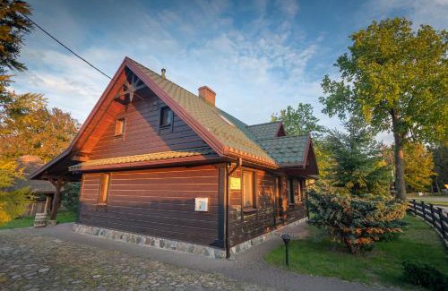 Jaminy Casa | Dom pod Lipą